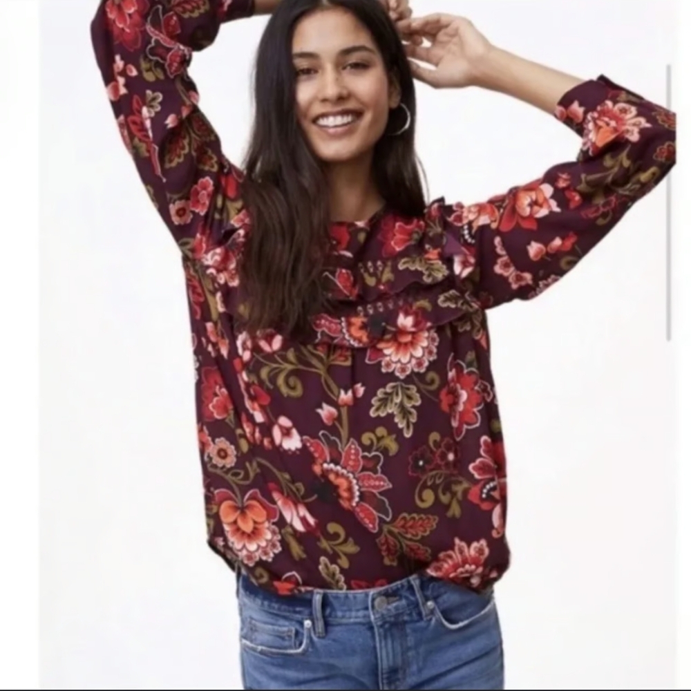Loft purple red floral long sleeve top with some ruffles at the neckline size la